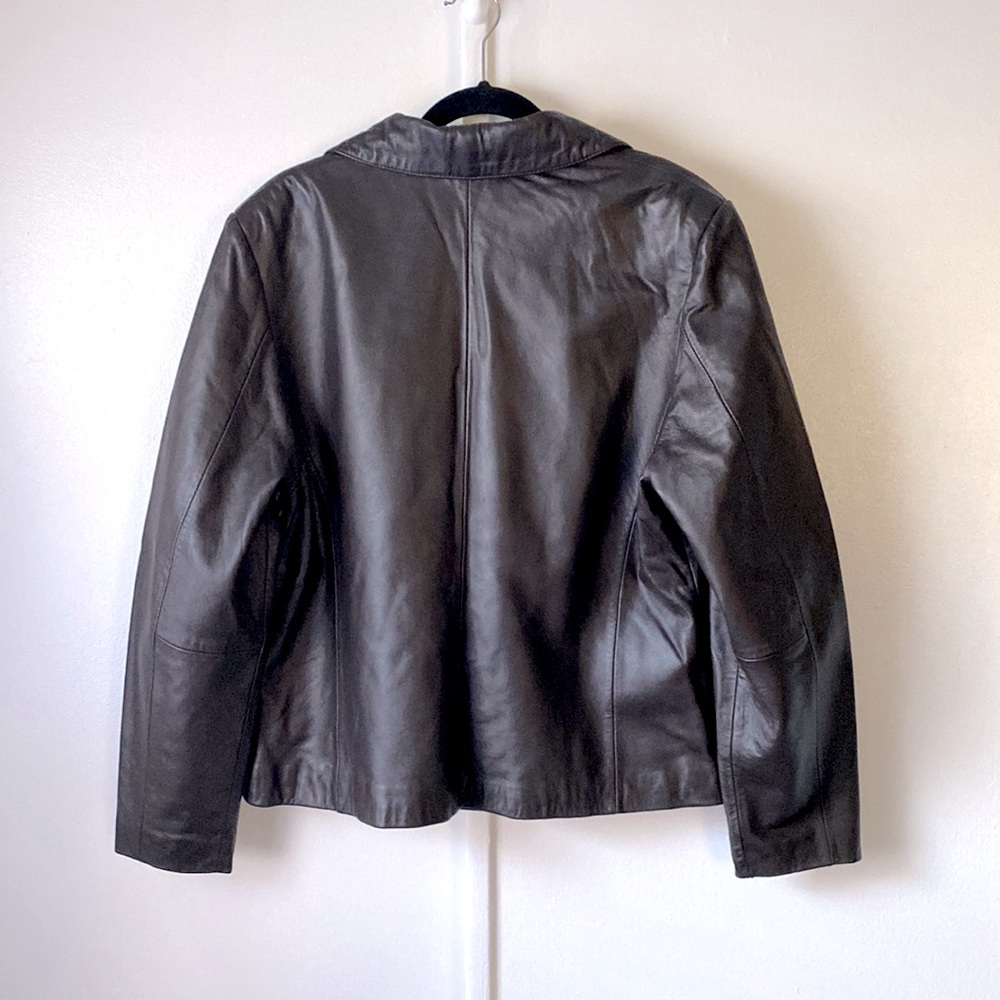 Croft &Barrow Lambskin Leather Blazer and Pants - Picture 4 of 11
